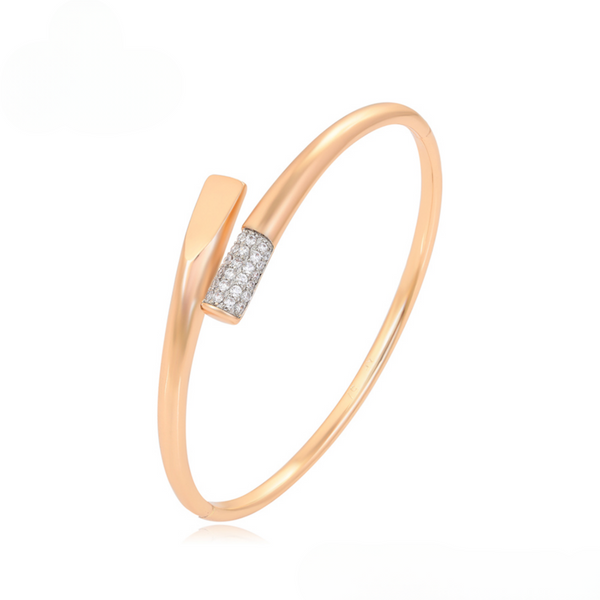 Minaki Modern Edge Bracelet