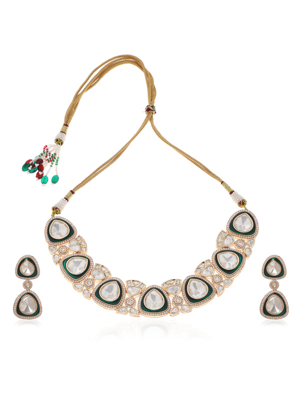 Hayat-e-Panna Kundan Set