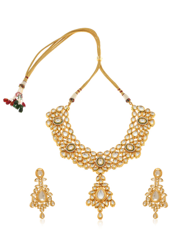 Aasma Pendant Necklace Set