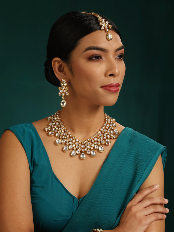 Ariana Kundan Necklace Set