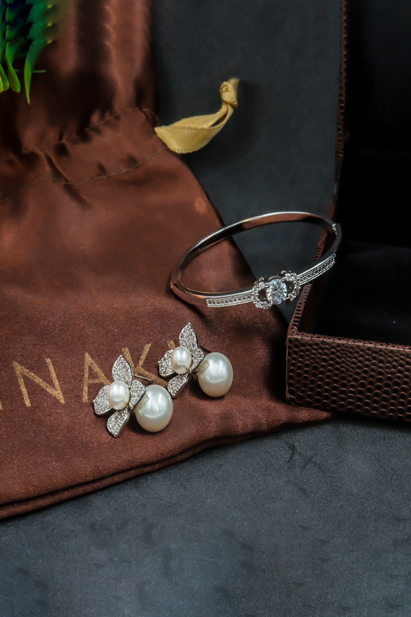 Minaki Trail Of Glitter Combo Jewelry Set