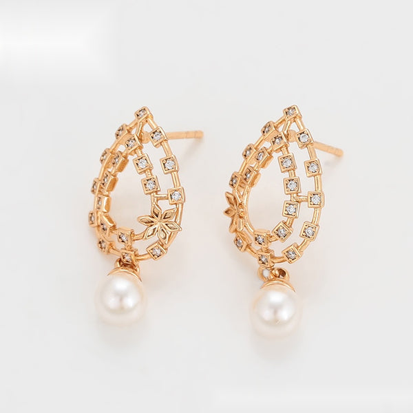 Etoile Pearls Earring