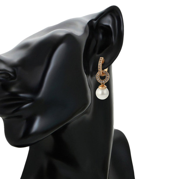 Minaki Pearl Drop Earrings