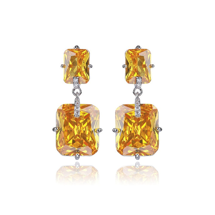 Minaki Amber Earrings