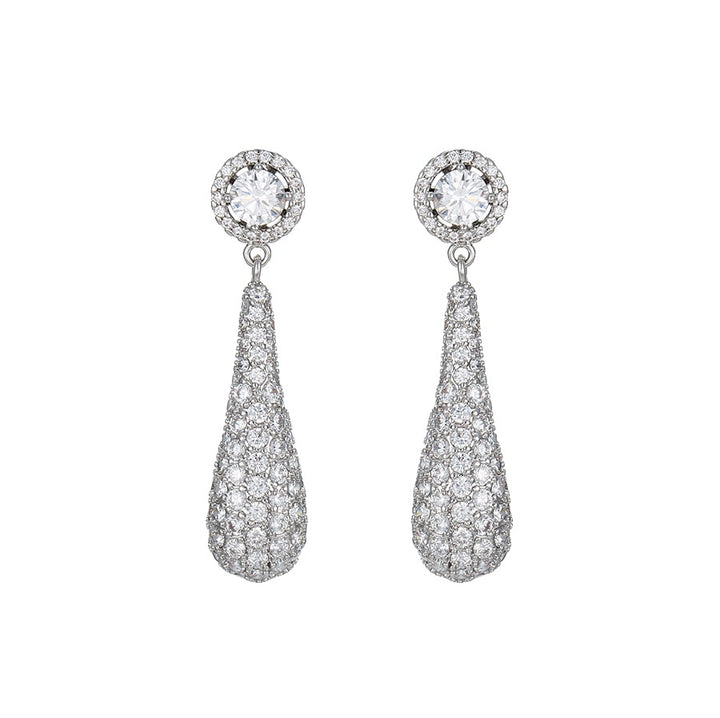 Minaki Luxurious Dimond Danglers