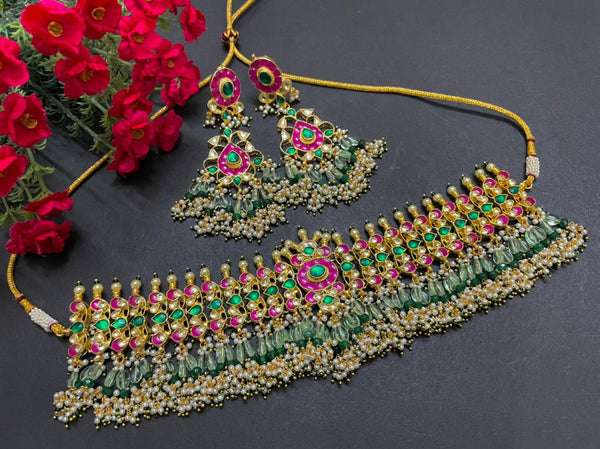 Minaki Tanveer Kundan Choker Set