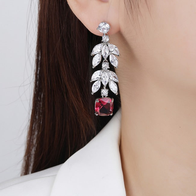 Minaki Leah Ear-Danglers