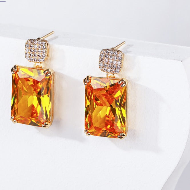 Minaki Daffodil Earrings