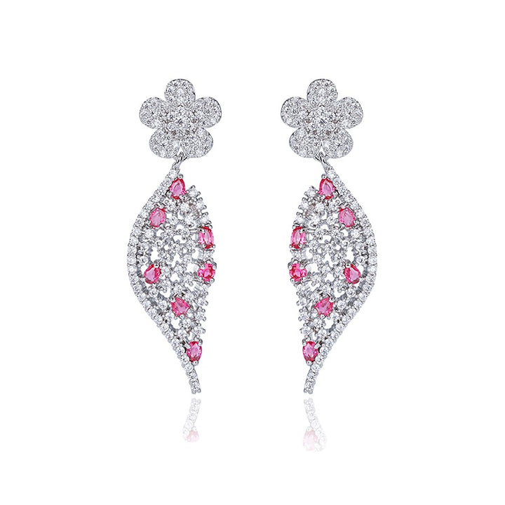Minaki Floral Earrings