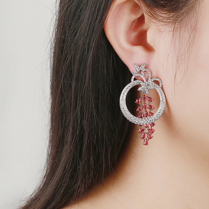 Minaki Tulip Ear-Danglers