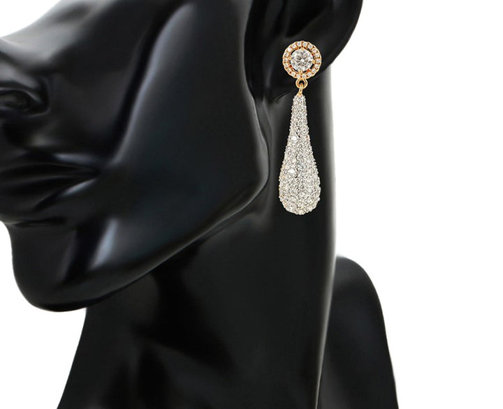 Minaki Luxurious Dimond Danglers