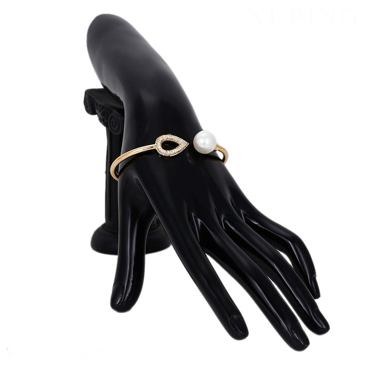 Minaki Pearl Bracelet