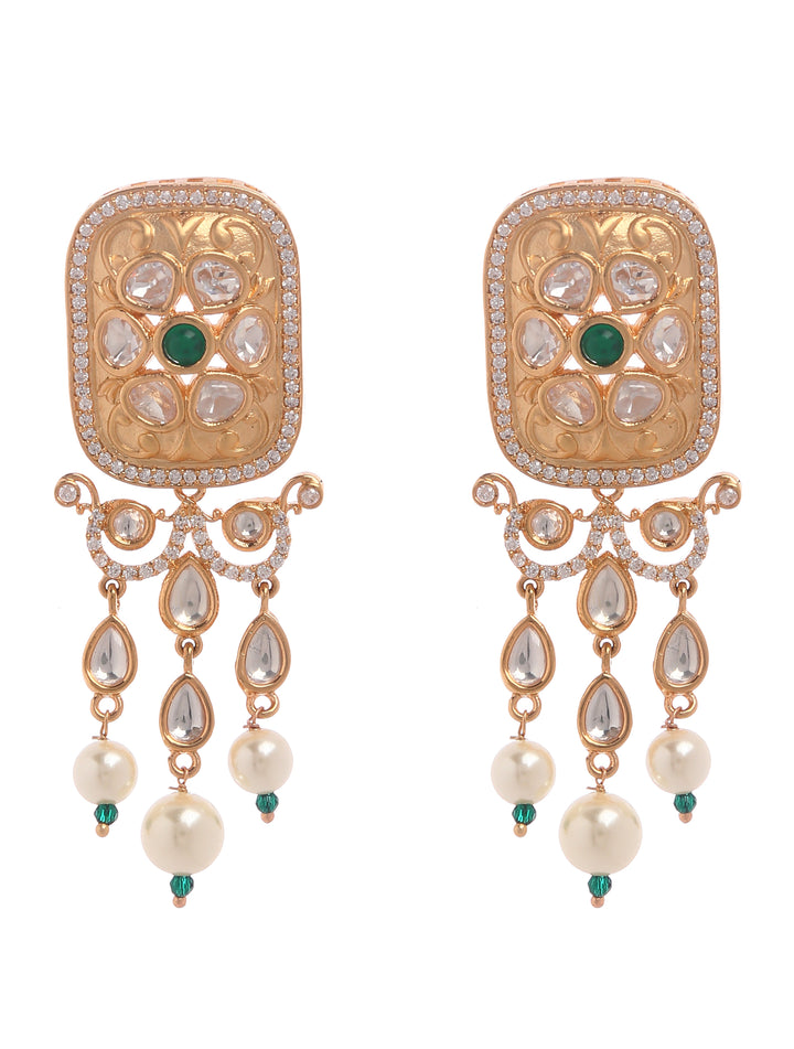 Minaki Nazneen Kundan Choker Set
