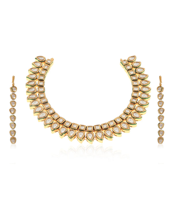 Minaki Nazuk Kundan Set