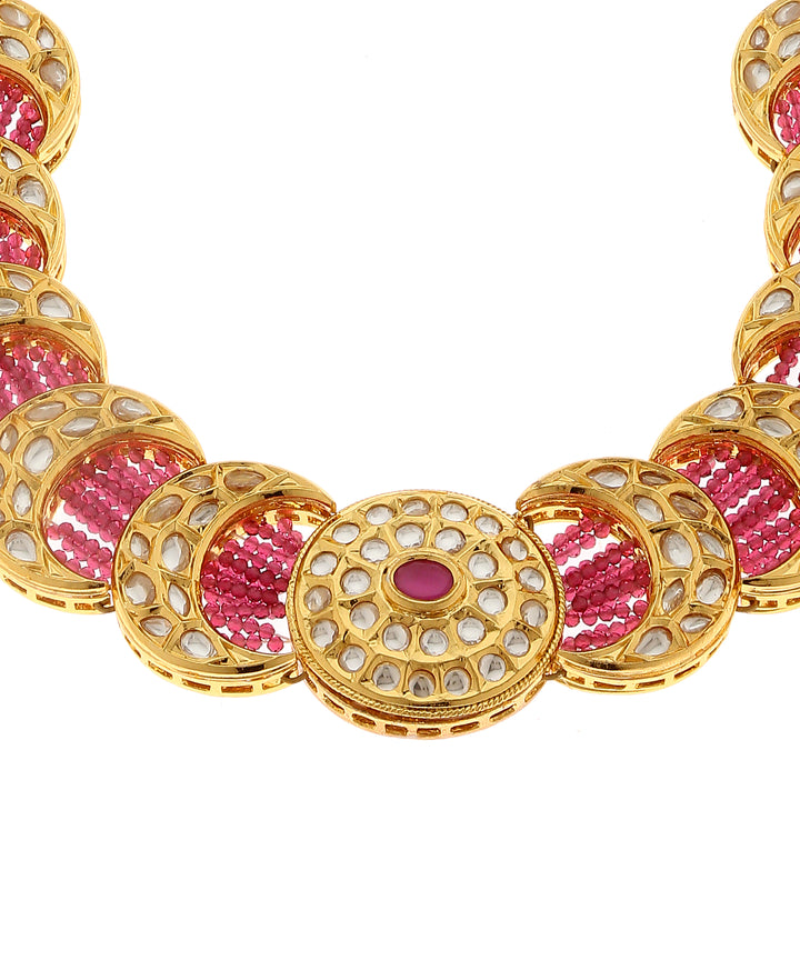 Minaki Pushp Kundan Set