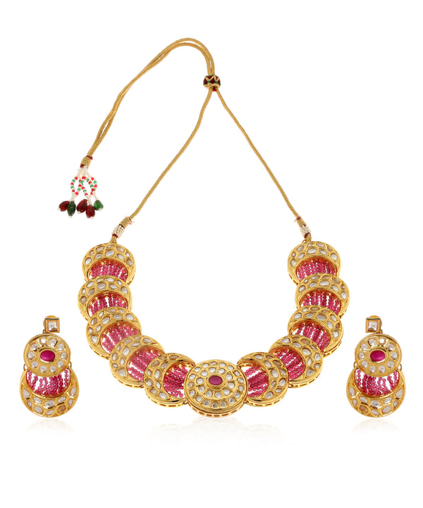 Minaki Pushp Kundan Set