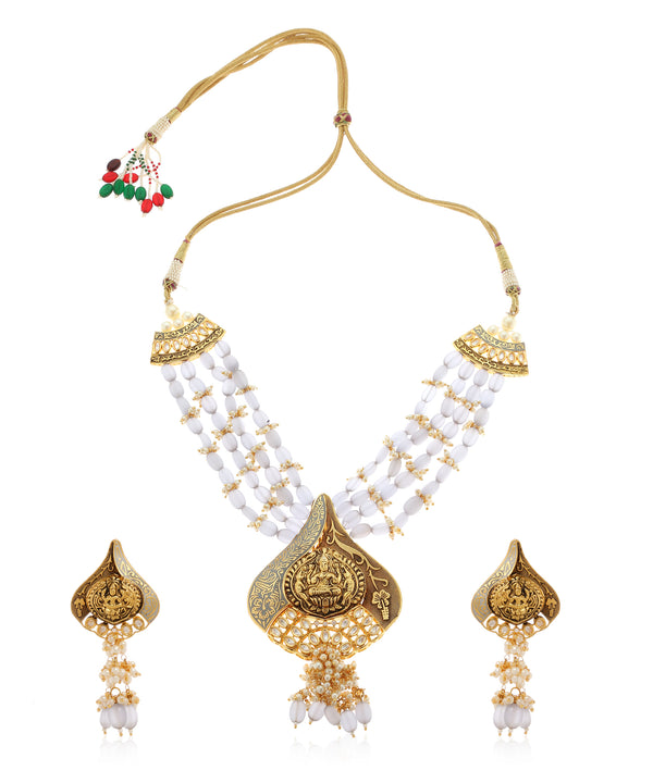 Minaki Aarika Kundan Temple Set