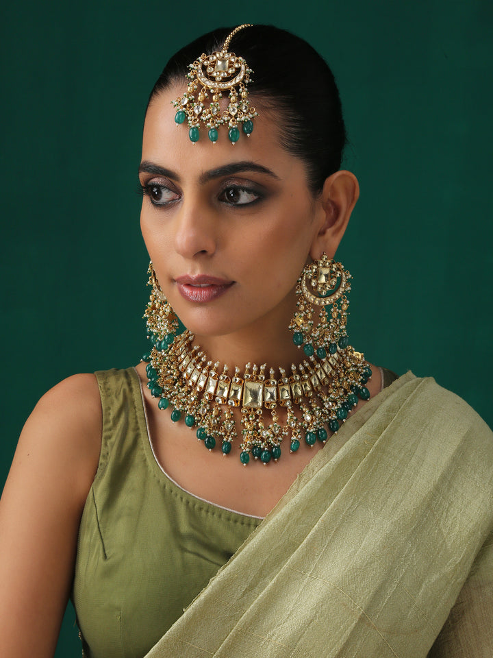 Minaki Aiza Bridal Kundan Set