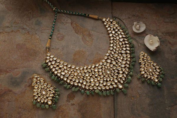 Minaki Aishwarya Bridal Kundan Set