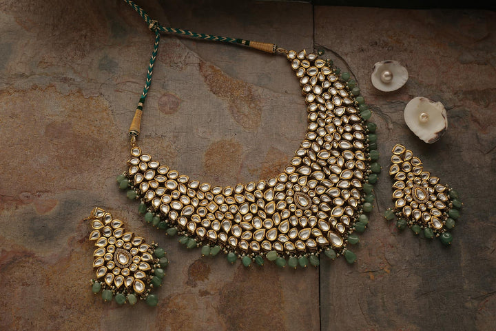 Minaki Aishwarya Bridal Kundan Set