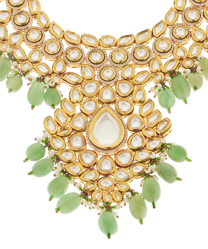 Minaki Ameera Kundan Set