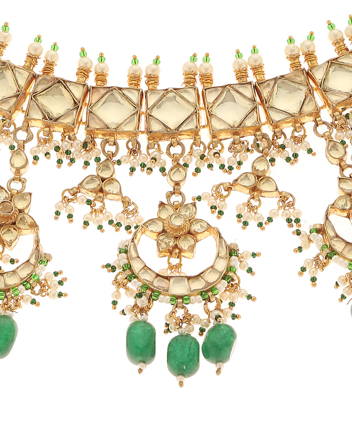 Minaki Chand Tara Kundan Choker Set - Utsav Collection