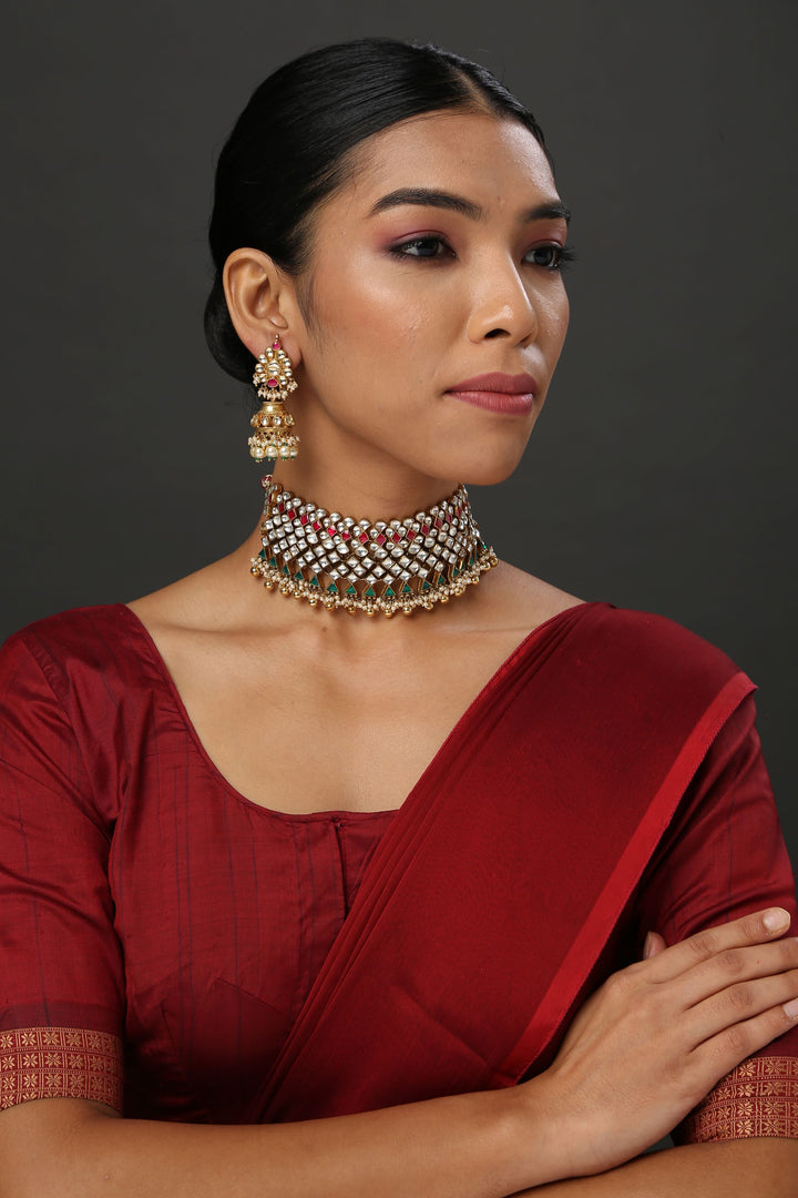 Minaki Jadau Kundan Choker Set