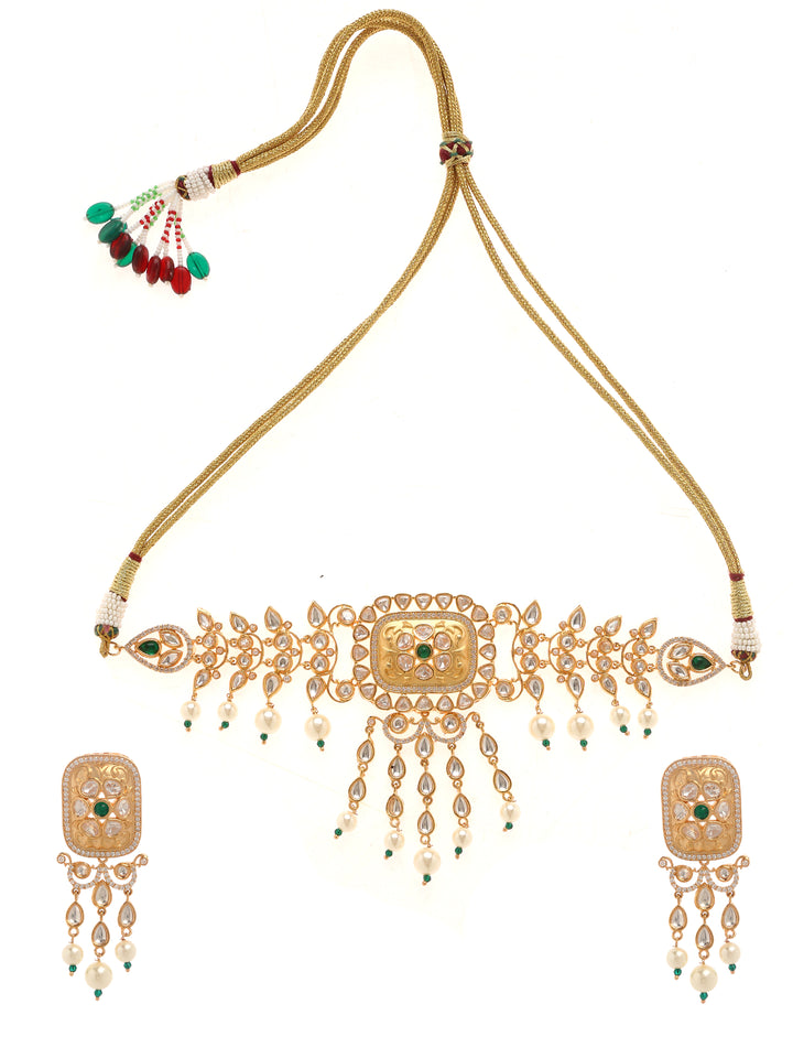 Minaki Nazneen Kundan Choker Set