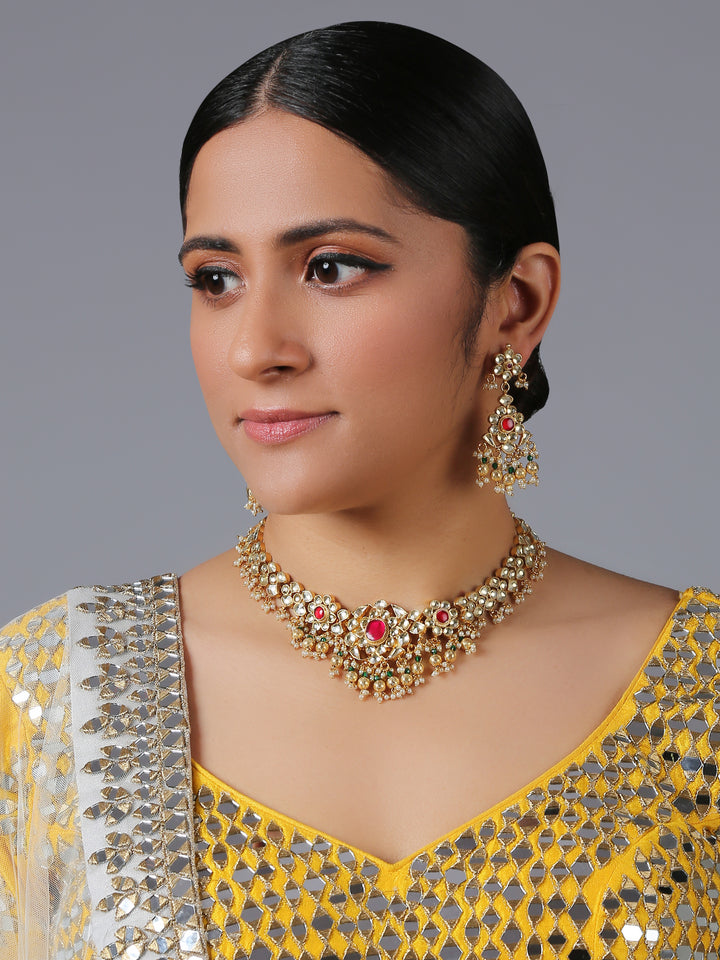 Minaki Harmony Kundan Set