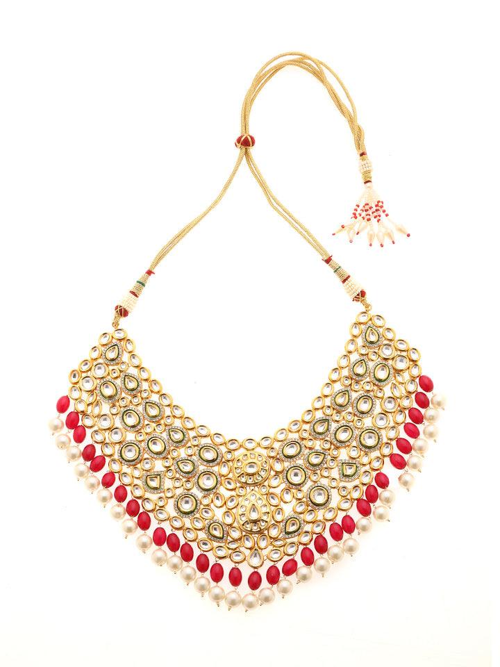 Minaki Maryam Kundan Set