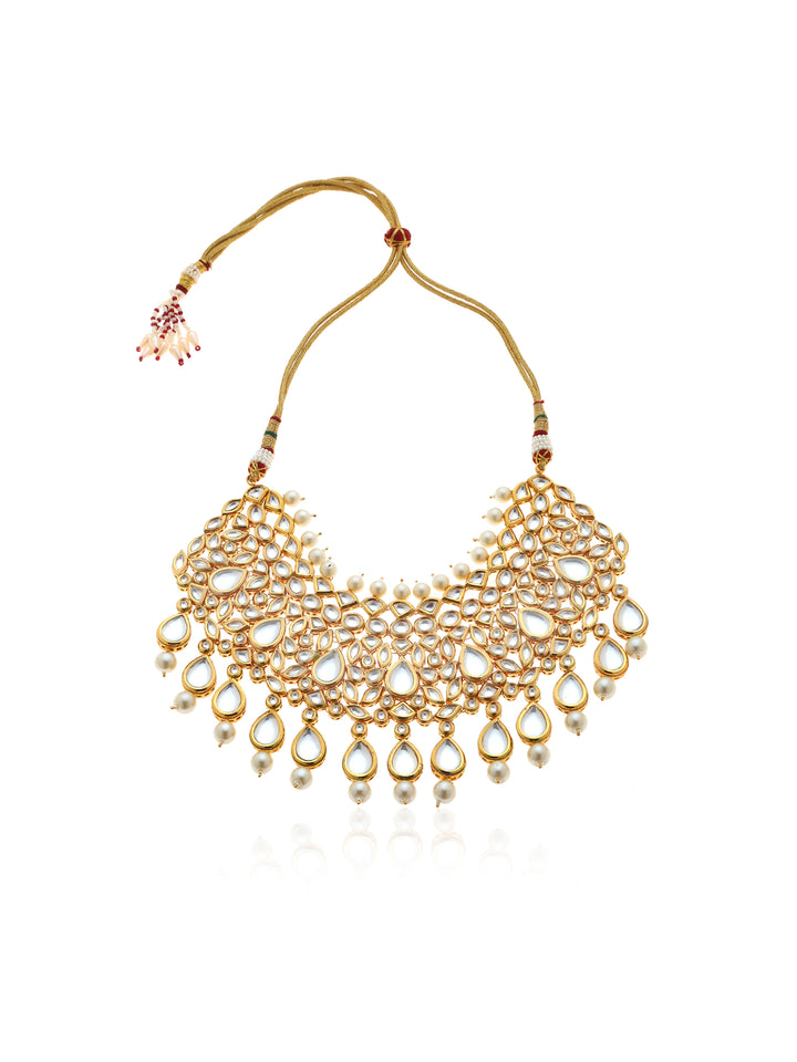 Minaki Inayat Kundan Jewellery Set