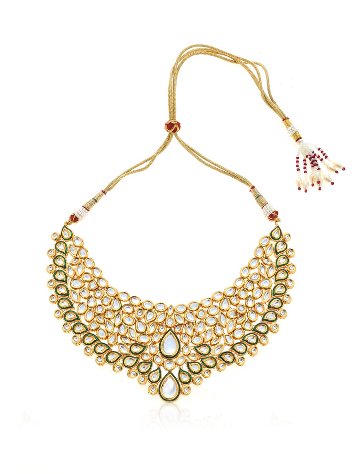 Minaki Gayathri Kundan Set