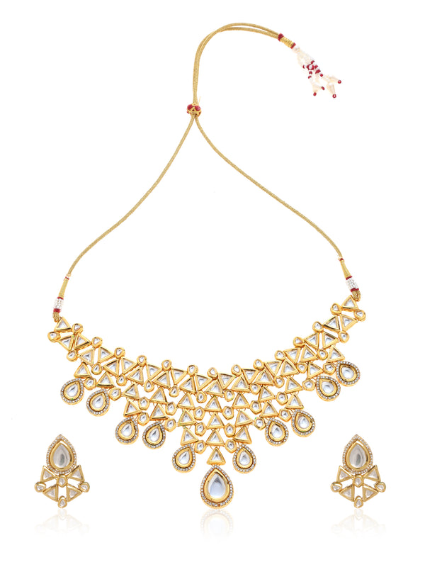 Minaki Faatina Kundan Set