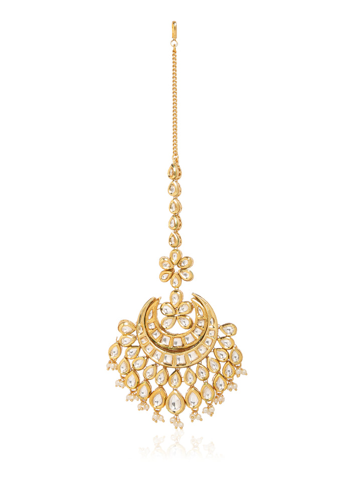 Minaki Inayat Kundan Jewellery Set