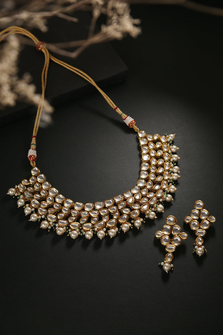 Minaki Mallika Kundan Necklace Set