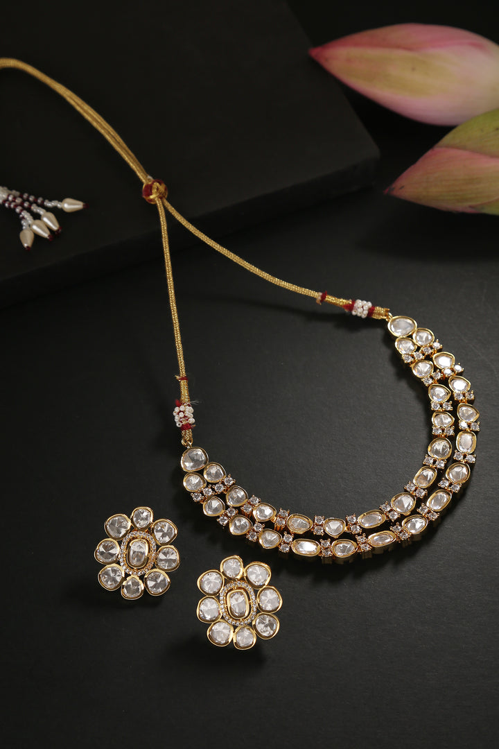 Minaki Kaashvi Kundan Set