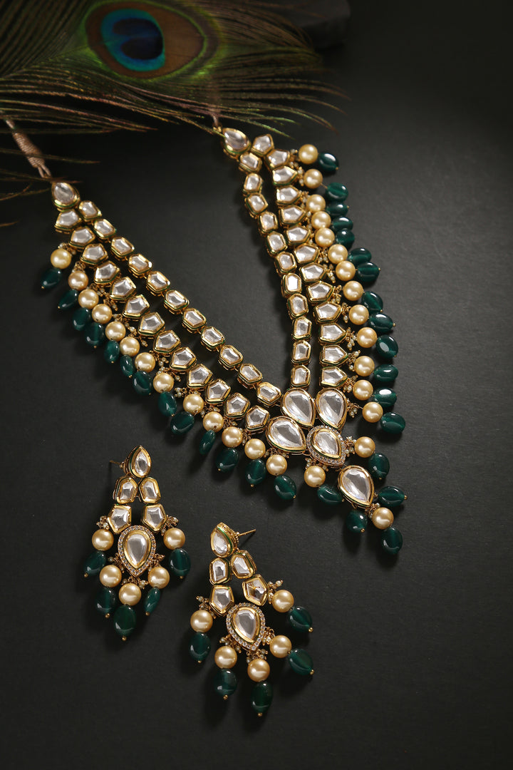 Minaki Rukmani Kundan Necklace