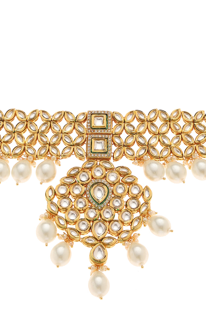 Minaki Shaffan Kundan Choker Set