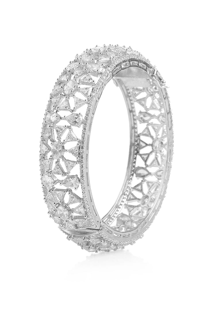 Minaki Vinca Crystal Kada