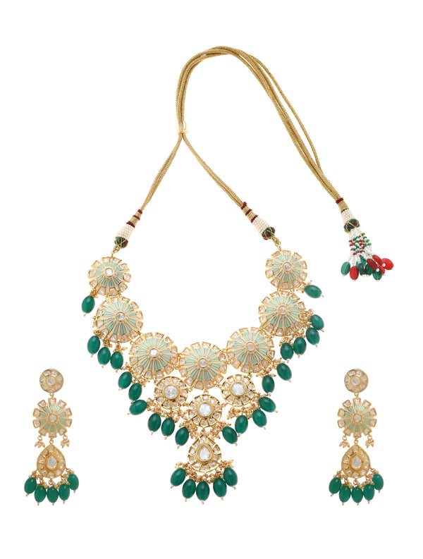 Minaki Avantika Kundan Set