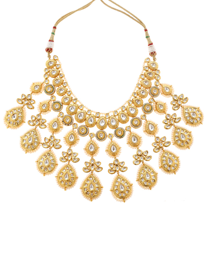 Minaki Sazwa Bridal Kundan Set