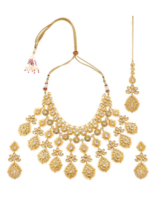 Minaki Sazwa Bridal Kundan Set