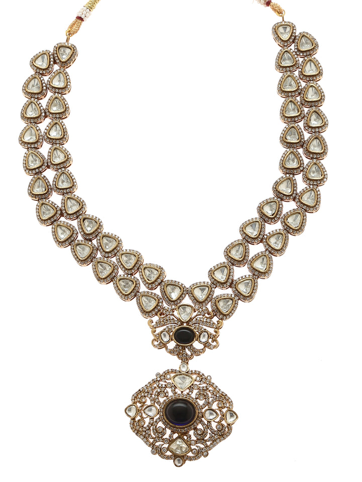 Minaki Mirah Kundan Set