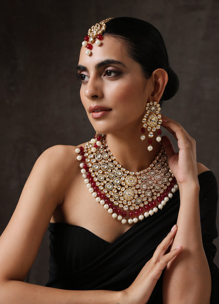Minaki Maryam Kundan Set