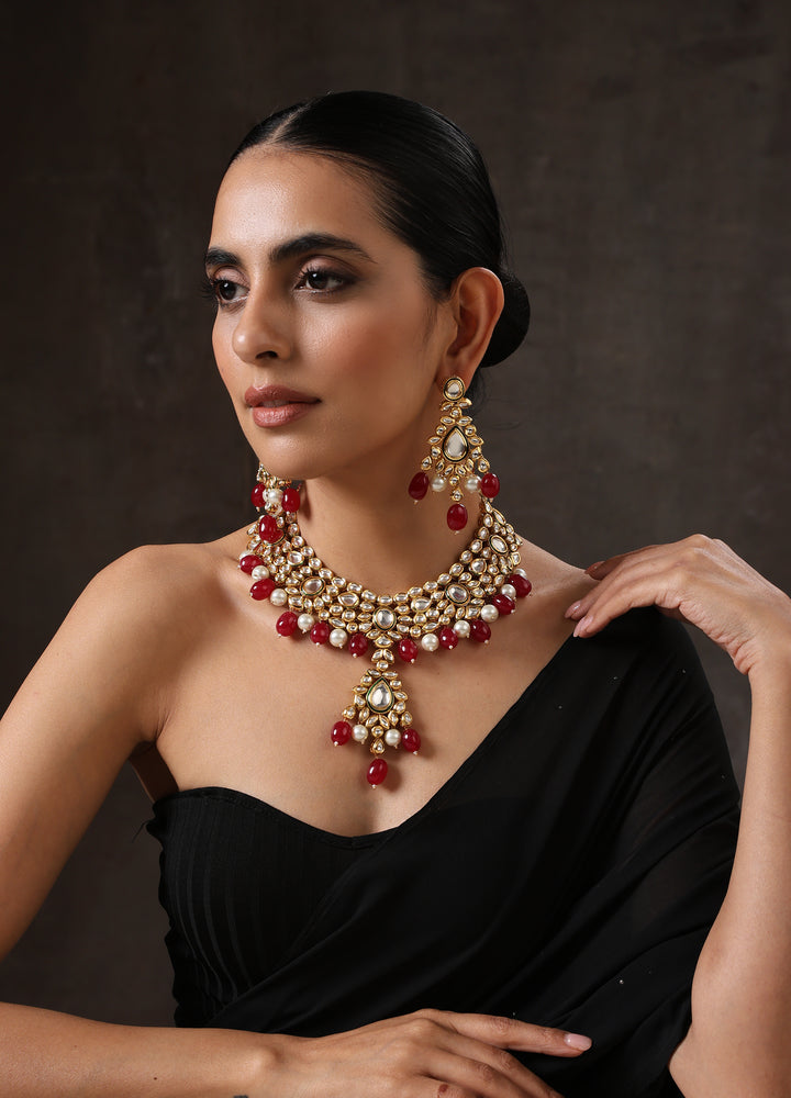 Minaki Gulnaaz Kundan Set
