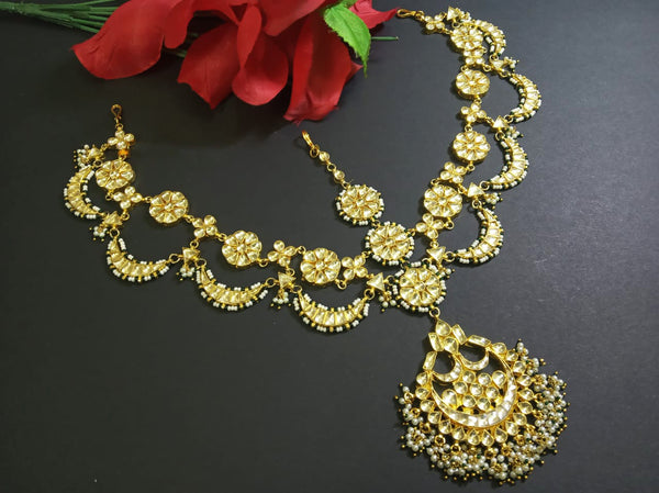 Crescent Mathapatti with Teeka