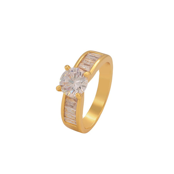 Minaki Luxurious Solitaire Ring