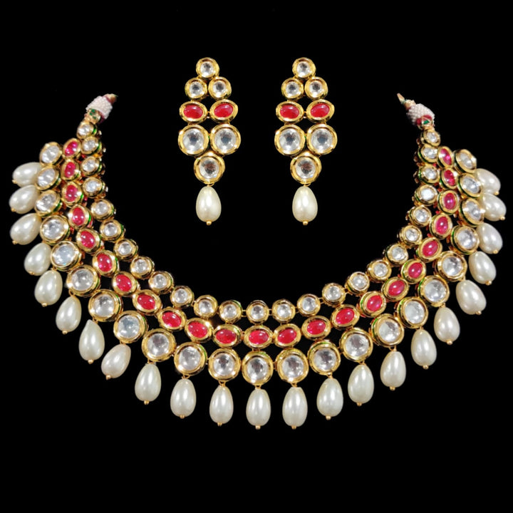 Minaki Anika Kundan Set