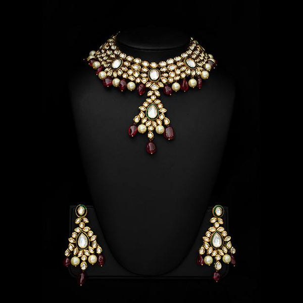 Minaki Gulnaaz Kundan Set