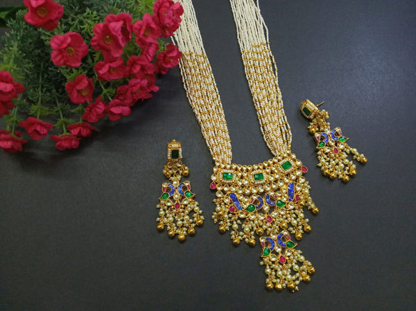 Minaki Mayur - Paachi Kundan Set